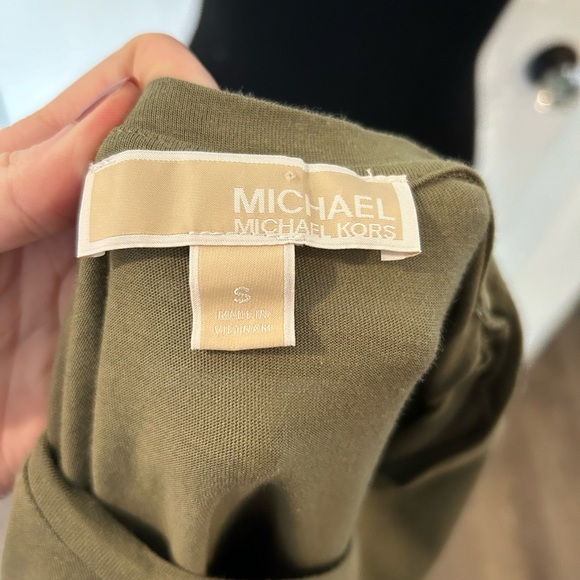 Michael Kors Olive Green Blouse | Size S - Picture 4 of 7